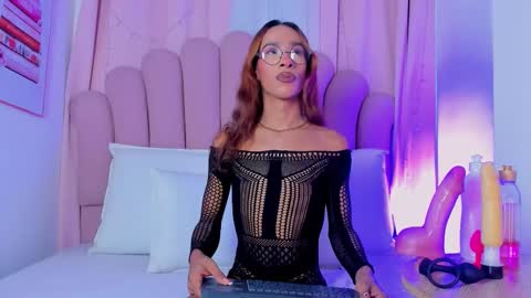 Snapshot of nicolemadrird chatting on 11-08-25, 06:51 nicolemadrird online show from 11-08-25, 06:51