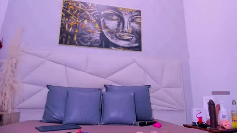 nicolemadrird online show from 03-19-26, 11:36