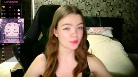 Snapshot of nicolemeew chatting on 02-06-25, 11:54 NicoleMeew online show from 02-06-25, 11:54