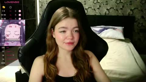 Snapshot of nicolemeew chatting on 02-16-25, 01:03 NicoleMeew online show from 02-16-25, 01:03