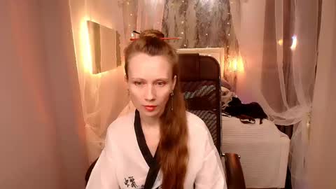 Snapshot of nicolemiless chatting on 04-14-26, 12:33 Nicole online show from 04-14-26, 12:33
