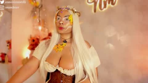 Andrea give it a thumbs up please its important  online show from 10-28-25, 01:58