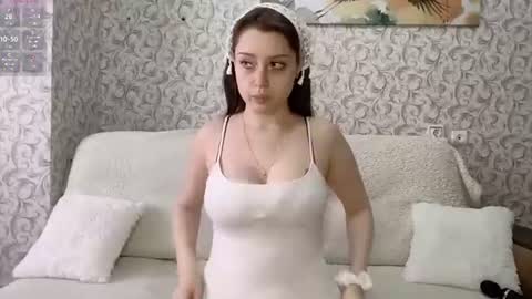 Snapshot of nicolemoretti chatting on 07-02-26, 07:03 NicoleMoretti online show from 07-02-26, 07:03