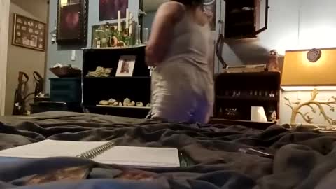 nicolescontent2025 online show from 05-09-26, 03:23