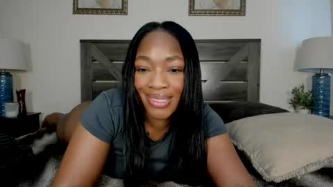 Nicole online show from 06-12-26, 09:25