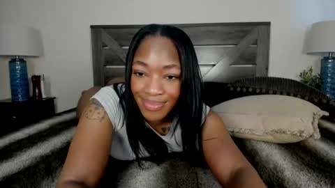 Nicole online show from 06-25-26, 09:08