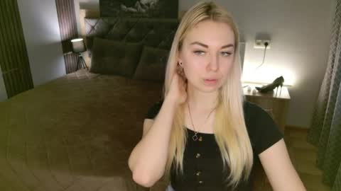 NicoleStunning online show from 05-15-26, 05:36