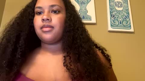 Snapshot of nicolette356 chatting on 10-02-25, 11:23 nicolette356 online show from 10-02-25, 11:23