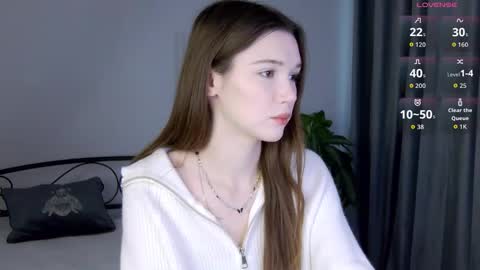 Nicol online show from 11-21-25, 08:02