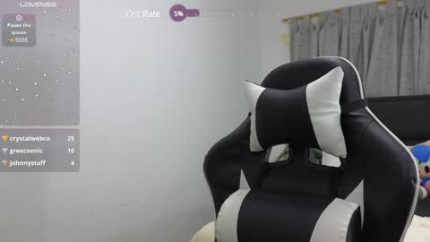 Nicolle online show from 12-18-24, 02:10