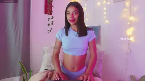 Nicolle online show from 06-19-26, 11:25