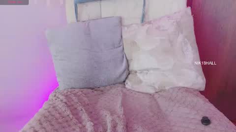 Nicolle online show from 06-27-26, 12:22