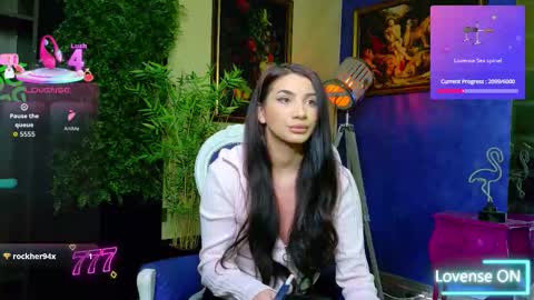 Nicolle online show from 02-13-26, 09:05