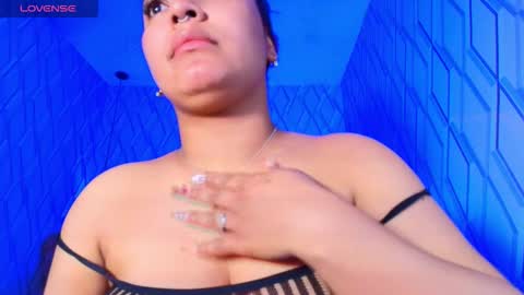 Nicolle Miley online show from 11-13-25, 01:59