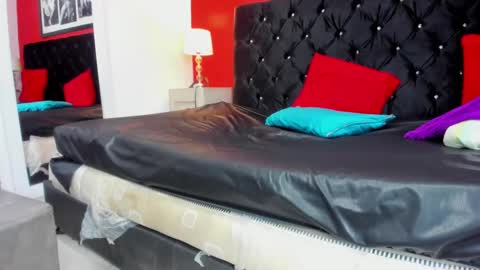 Snapshot of nicolsalas chatting on 03-04-25, 06:39 Nicol online show from 03-04-25, 06:39