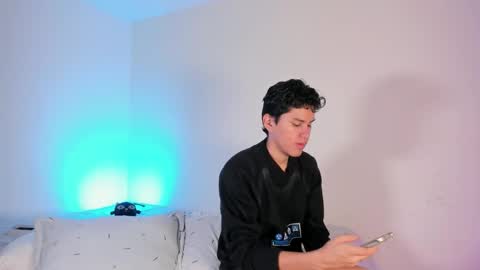 Nico y Mark online show from 03-19-26, 09:35