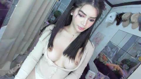 JIAN online show from 01-10-25, 02:57