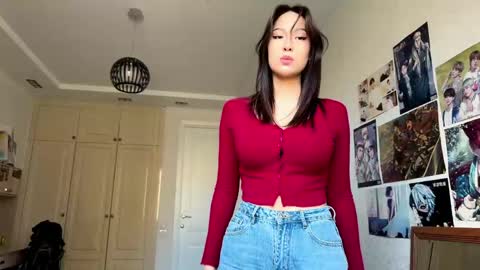 Snapshot of nievesshippey chatting on 05-14-26, 07:59 Hanna online show from 05-14-26, 07:59