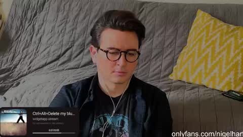 Nigel Hart online show from 01-06-25, 06:31