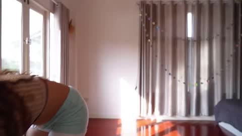 Aurora online show from 03-20-26, 09:14