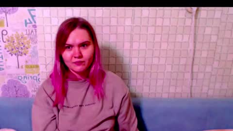 Snapshot of night_shine chatting on 02-28-25, 09:15 night_shine online show from 02-28-25, 09:15