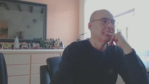 Snapshot of nightkeeper63 chatting on 12-03-24, 12:06 nightkeeper63 online show from 12-03-24, 12:06