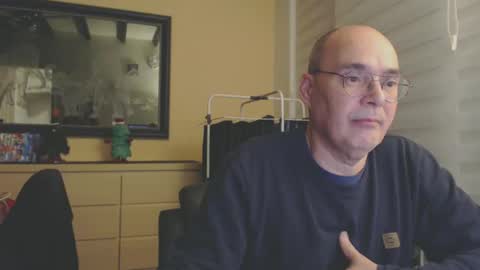 Snapshot of nightkeeper63 chatting on 12-31-24, 12:00 nightkeeper63 online show from 12-31-24, 12:00