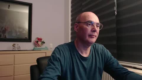 Snapshot of nightkeeper63 chatting on 09-16-25, 12:00 nightkeeper63 online show from 09-16-25, 12:00