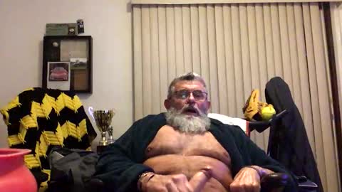 nightmoves1970 online show from 12-20-25, 05:47