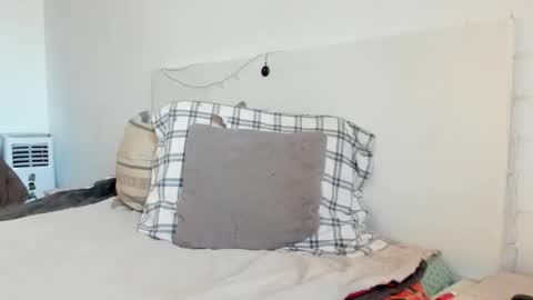 nightprincess1 online show from 02-26-26, 06:45