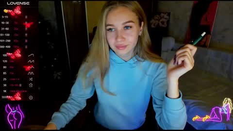 nigo_nika online show from 01-03-25, 01:36