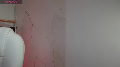 Anni online show from 11-27-25, 09:39