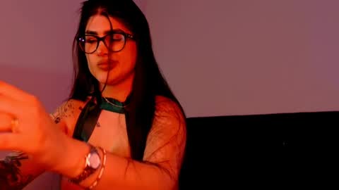 Niinarosee online show from 04-26-26, 11:46