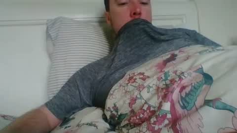 Snapshot of nijinsky11 chatting on 10-26-25, 11:38 Nijinsky11 online show from 10-26-25, 11:38