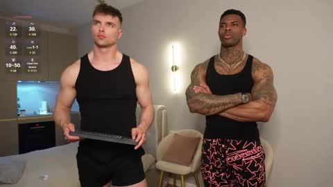 Nik online show from 04-12-26, 02:00