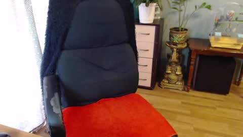 Snapshot of nika_black111 chatting on 07-28-26, 12:48 Nika online show from 07-28-26, 12:48