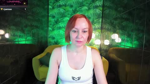 Nika online show from 01-18-25, 05:52
