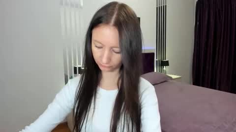 NikaLewis online show from 04-25-26, 04:15