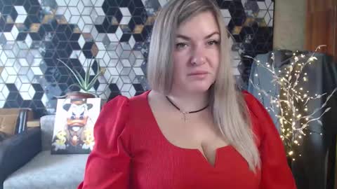 Snapshot of nikaskylink chatting on 03-16-26, 05:44 Nika online show from 03-16-26, 05:44