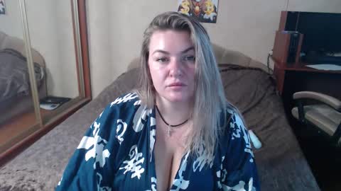 Snapshot of nikaskylink chatting on 03-18-26, 05:10 Nika online show from 03-18-26, 05:10