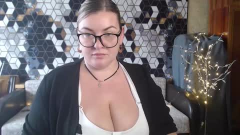Snapshot of nikaskylink chatting on 03-20-26, 09:36 Nika online show from 03-20-26, 09:36
