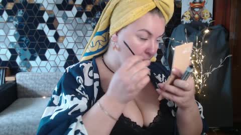 Snapshot of nikaskylink chatting on 03-27-26, 05:24 Nika online show from 03-27-26, 05:24