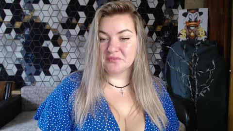Snapshot of nikaskylink chatting on 04-03-26, 04:43 Nika online show from 04-03-26, 04:43