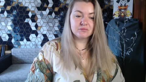 Snapshot of nikaskylink chatting on 04-07-26, 04:46 Nika online show from 04-07-26, 04:46