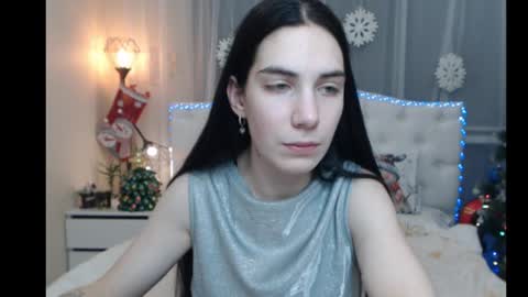 nikastarkk online show from 12-20-25, 07:32