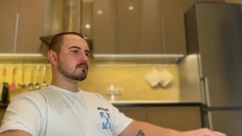 Snapshot of nikbusiness chatting on 09-16-25, 04:08 Nick online show from 09-16-25, 04:08