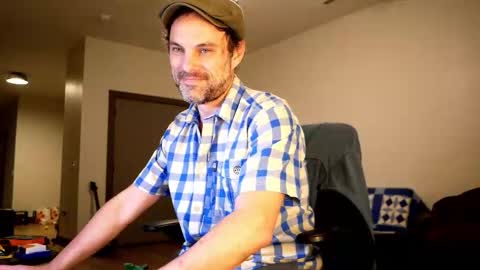 Nike Jude online show from 10-09-25, 12:52