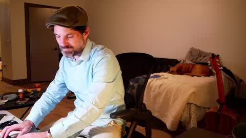 Nike Jude online show from 11-21-25, 04:11