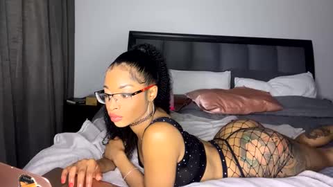 nikitalove104 online show from 09-16-25, 04:41