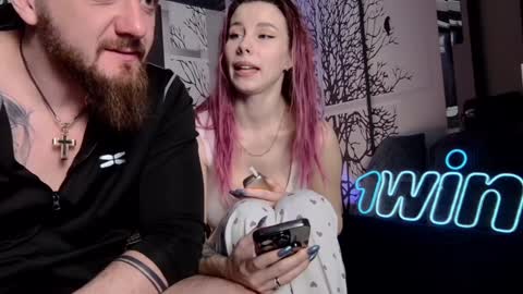 nikki7377 online show from 01-28-25, 06:38